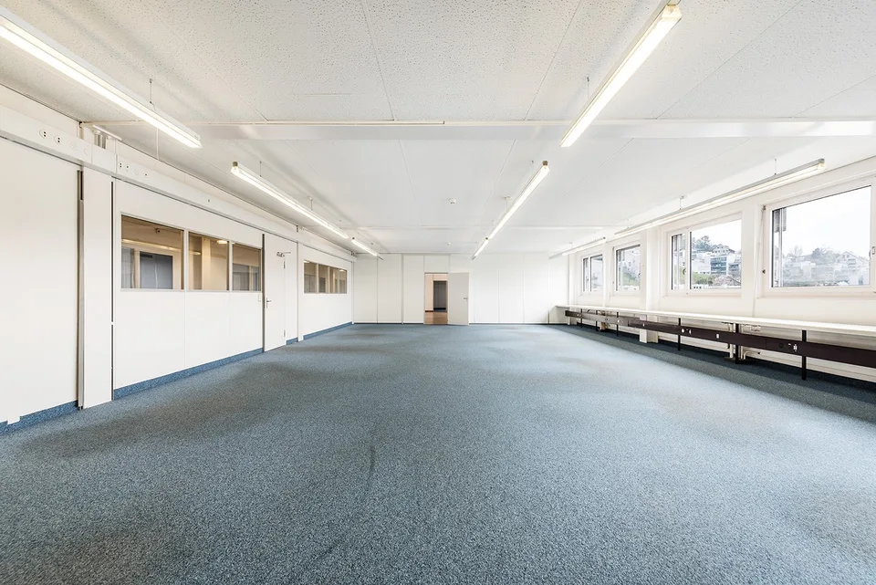 Flexible Büro- und Gewerbeflächen ab 814 m² in Winterthur – kombinierbar mit Werkstatt – photo 8 sur 12