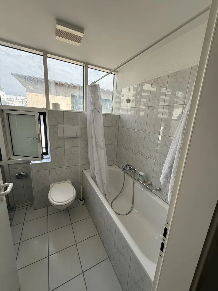 Traumhafte 3.5-Zimmer Triplex-Wohnung, 2 Gehminuten vom Bahnhof Baden