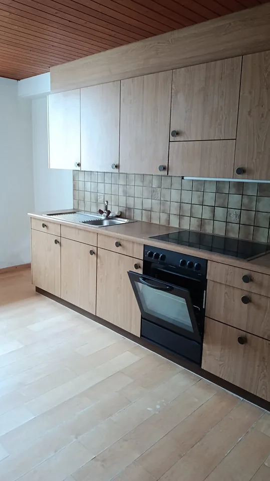 Grosse 3.5 Zimmer Wohnung  im Zentrum von Endingen