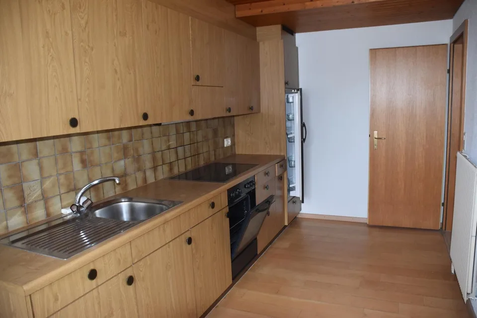 Grosse 3.5 Zimmer Wohnung  im Zentrum von Endingen