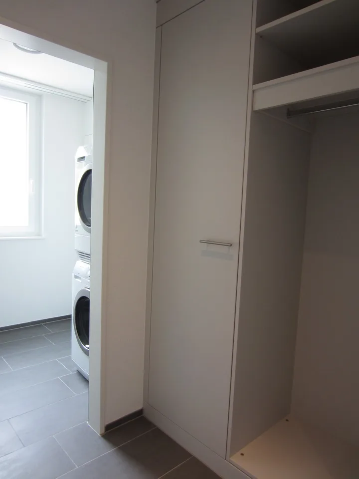 Helle 3.5-Zimmer-Wohnung mit Balkon in Oberweningen
