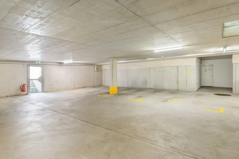 Einstellplatz in Adlikon b. Regensdorf zu vermieten