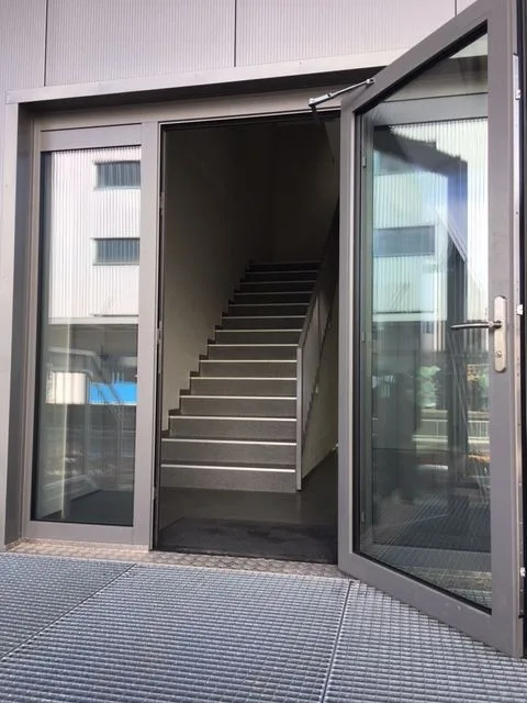 Büro 41m2 in Gewerbezone Otelfingen