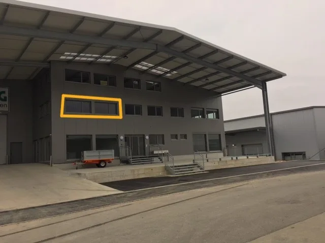 Büro 41m2 in Gewerbezone Otelfingen