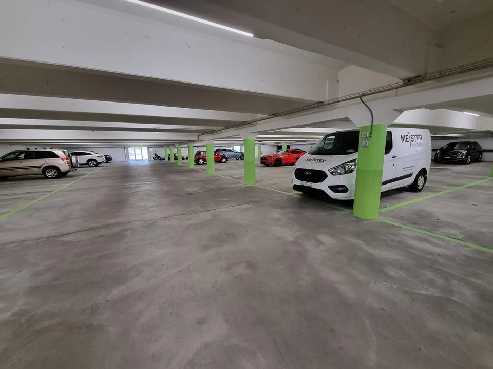 *zwei Monate gratis parkieren* - Einstellhallenplatz zu vermieten