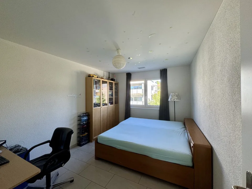 Naturnahe, Moderne und Helle 4.5-Zimmerwohnung