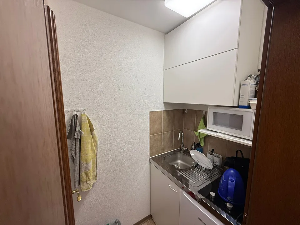 Helle Bürofläche mit grossem Empfangsbereich an attraktiver Lage in Regensdorf – photo 12 of 14