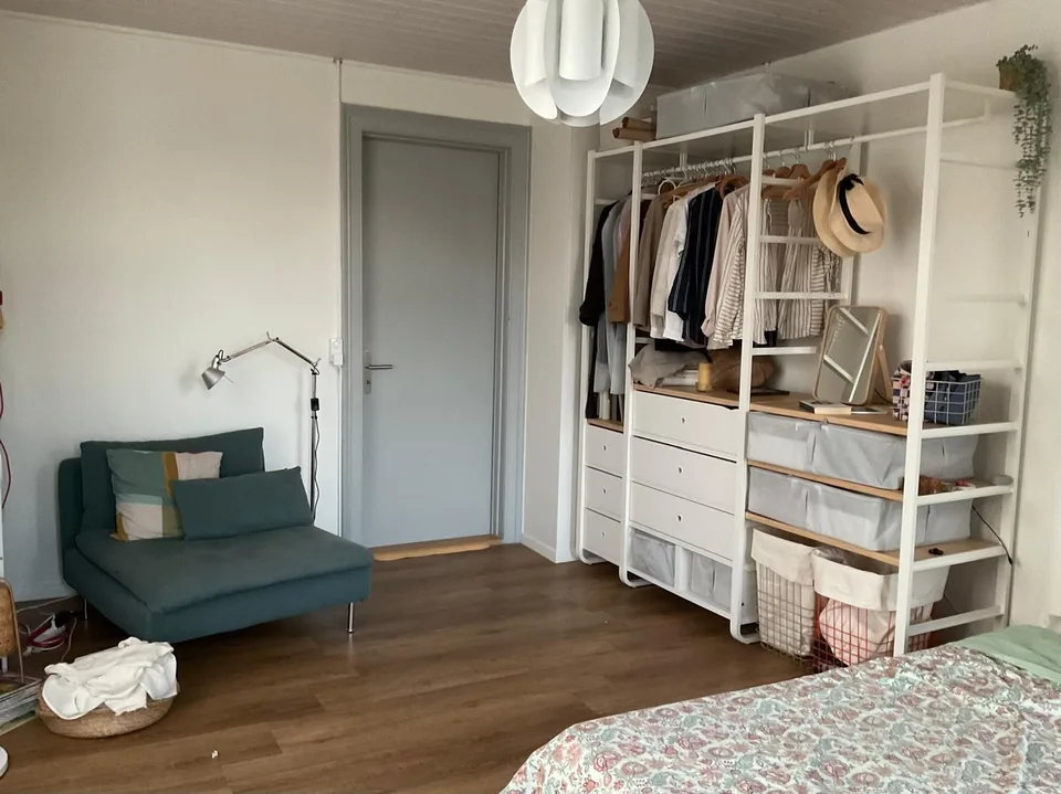 Mitbewohnerin (F) gesucht ab 1. Oktober  – Zentrum Baden, in nur 7min