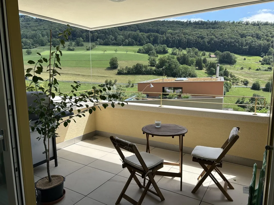 Moderne 2.5-Zimmer-Wohnung (2023) am Waldrand in Ennetbaden – Nachhaltig & Komfortabel