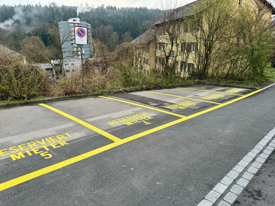 Aussenparkplatz in Baden