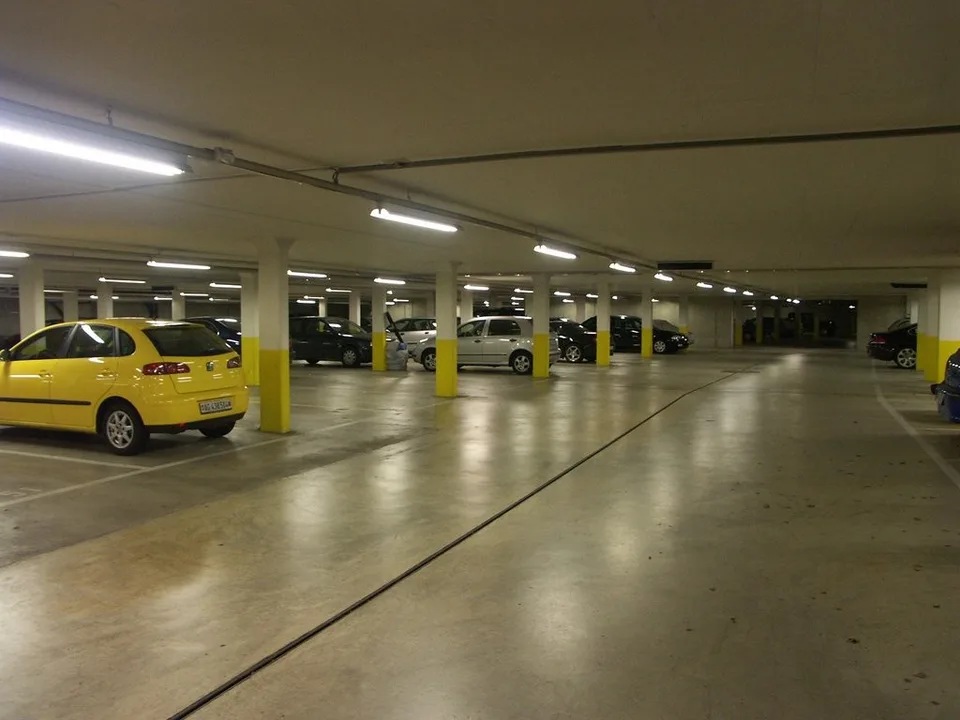 Einstellplatz zu vermieten