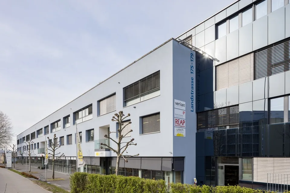 Modernes Büro zentral in Wettingen!