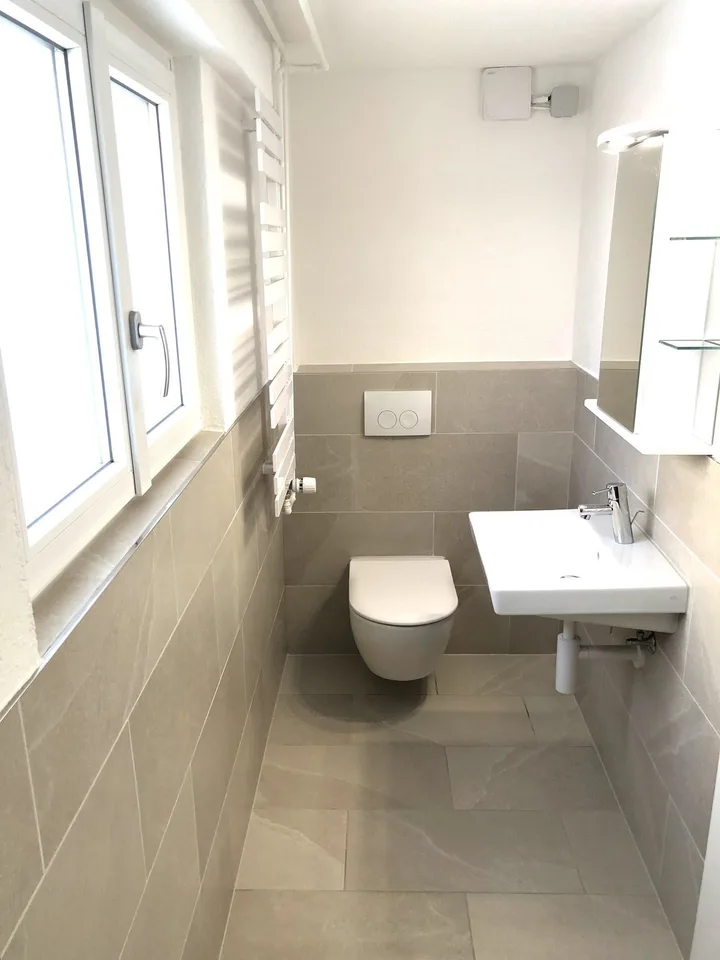 Schönes Studio für stilles Gewerbe beim Bahnhof Würenlos