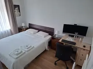 Zentrales möbliertes WG-Zimmer in Zürich 8004 – Bäckeranlage / Langstrasse