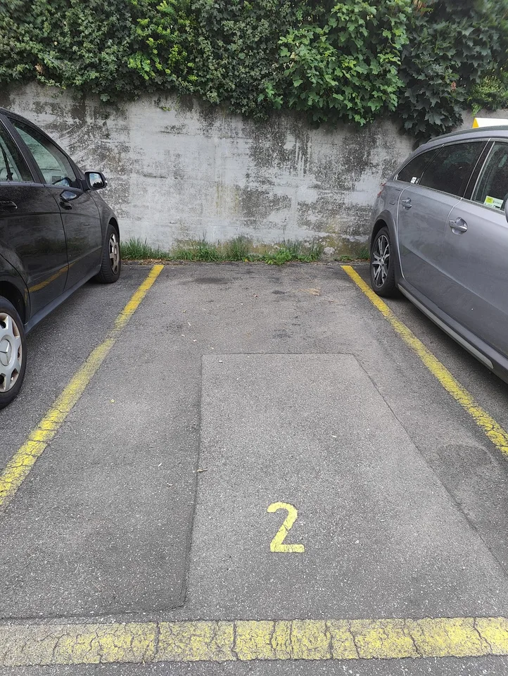 Parkplatz in Opfikon