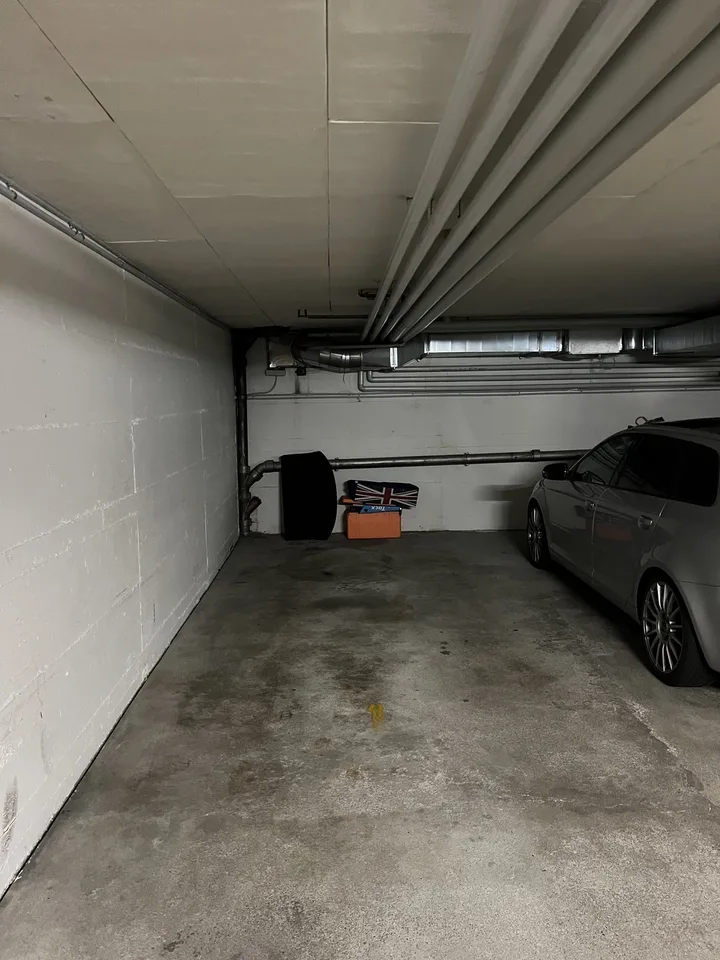 Parkplatz zu vermieten