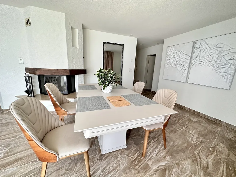 MydiHei Co-living: Furnished Room in an "All Girls" Flatshare