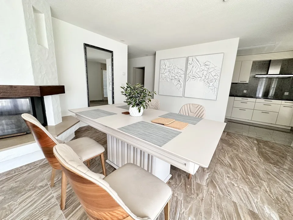 MydiHei Co-living: Furnished Room in an "All Girls" Flatshare