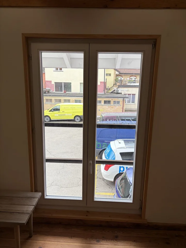 "helle Fabrikloft als Büro/Atelier" an ruhiger Lage von Riedikon (Nicht beheizt)