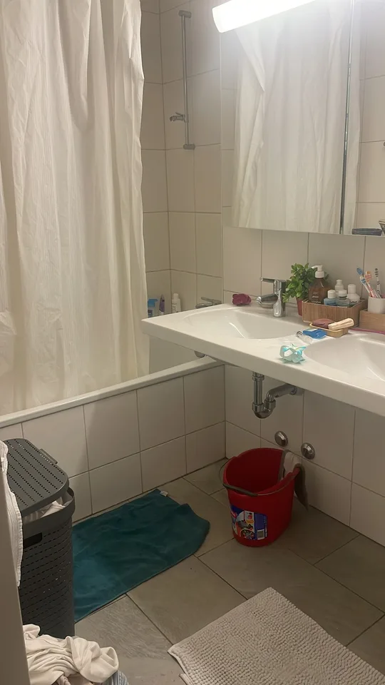 Zürichstrasse 84, 8118 Pfaffhausen - CHF 800 inkl. NK pro Monat