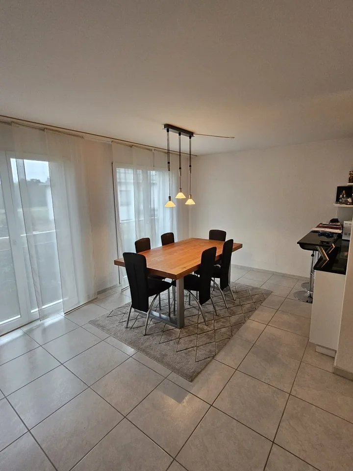 WG Zimmer zentral in Schwerzenbach