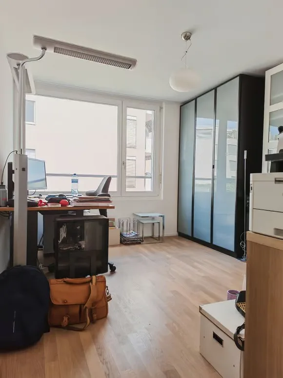 Appartement lumineux de 4,5 pièces avec grand balcon ensoleillé – photo 23 sur 30