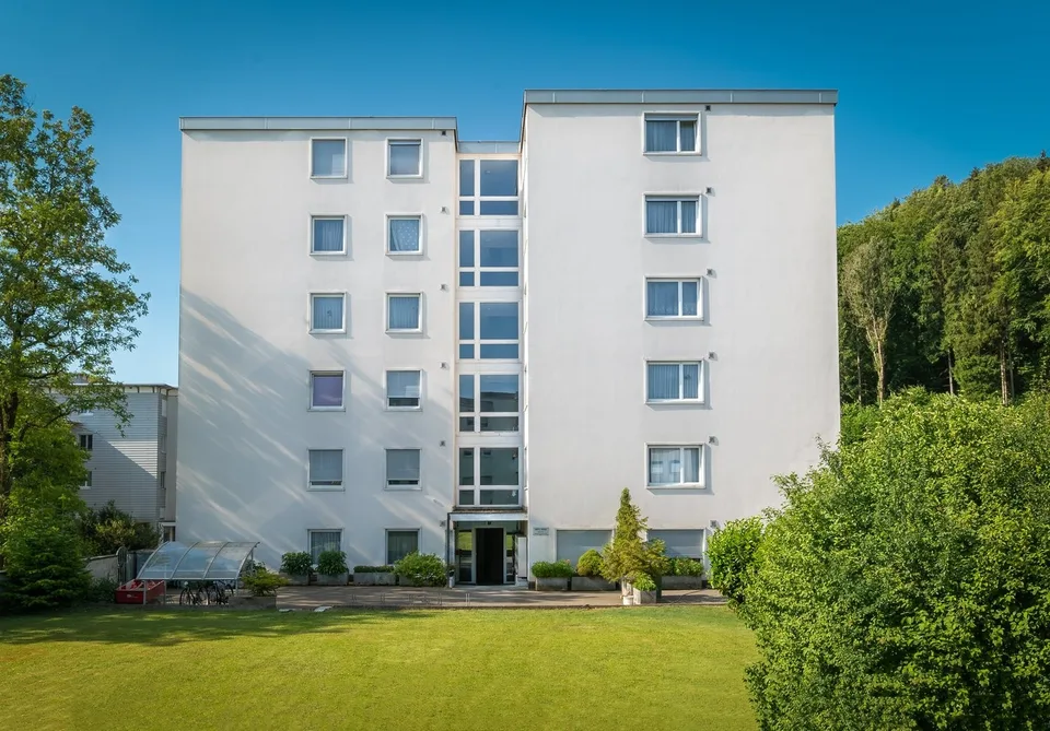 Parkplatz im Freien
