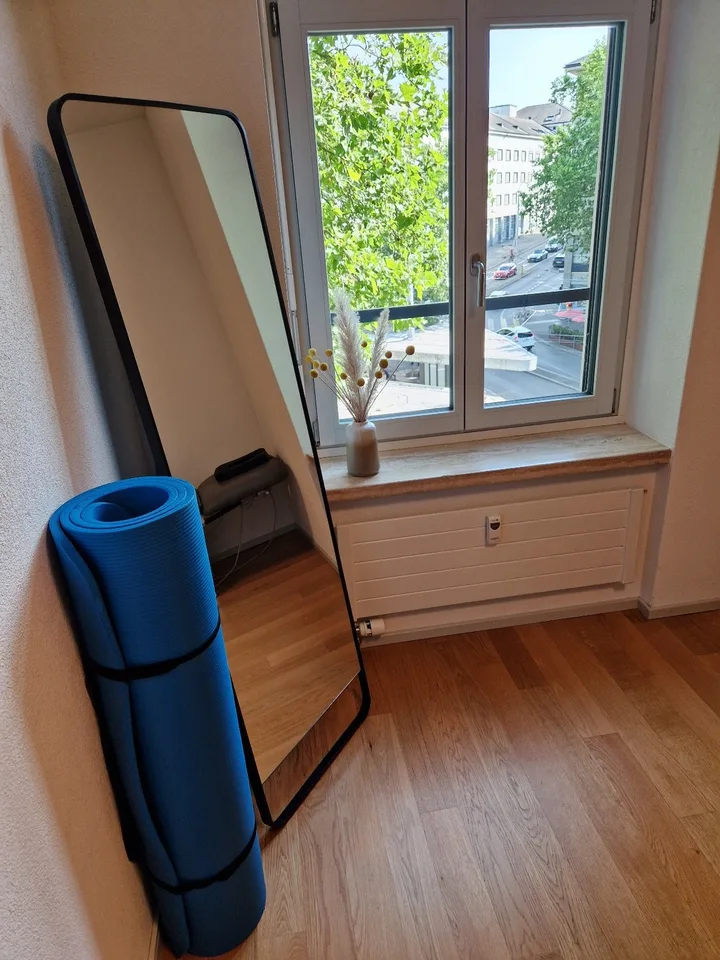 Praxisraum oder Büro befristet an bester Lage: