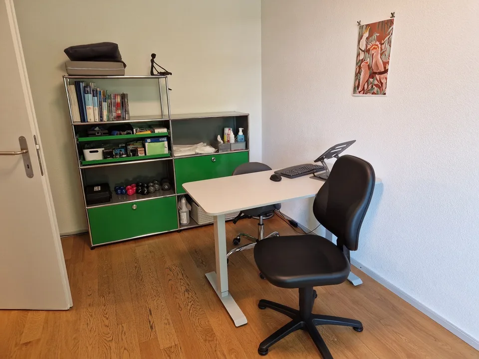 Praxisraum oder Büro befristet an bester Lage: