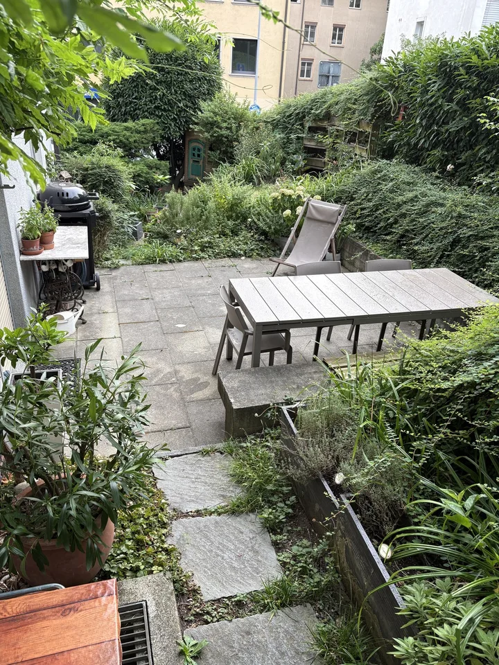3.5-Zimmer-Gartenwohnung im Kreis 6 | mit Garage | mit Bastelraum | Langfristige Untervermietung zum 17. August