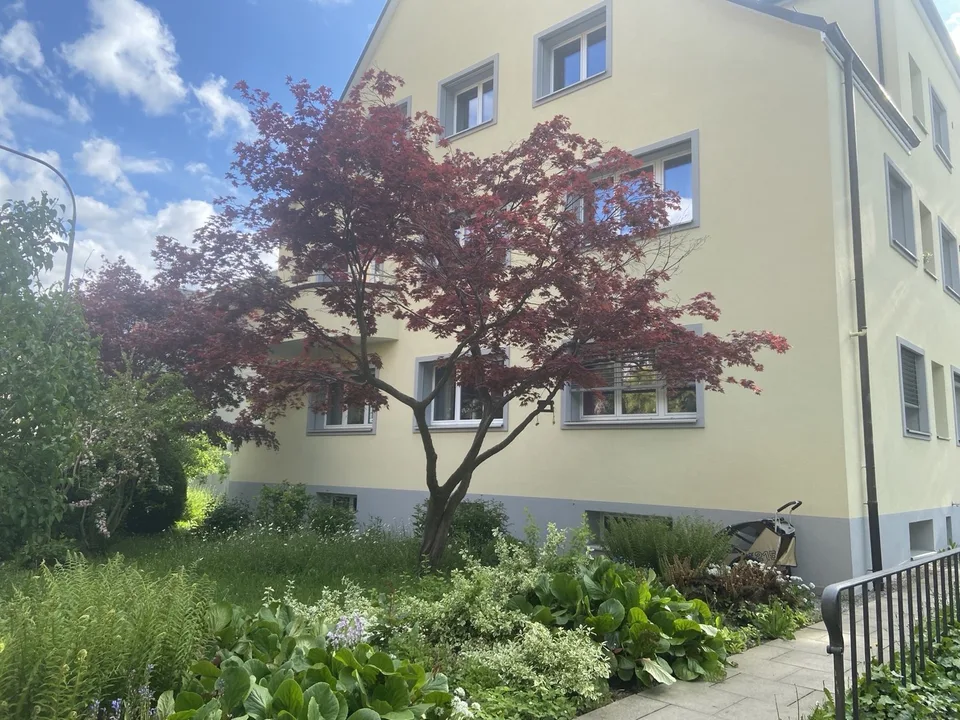 4 Zimmer Whg. + 2 seperate Zimmer // 4 room apartment + 2 seperate rooms