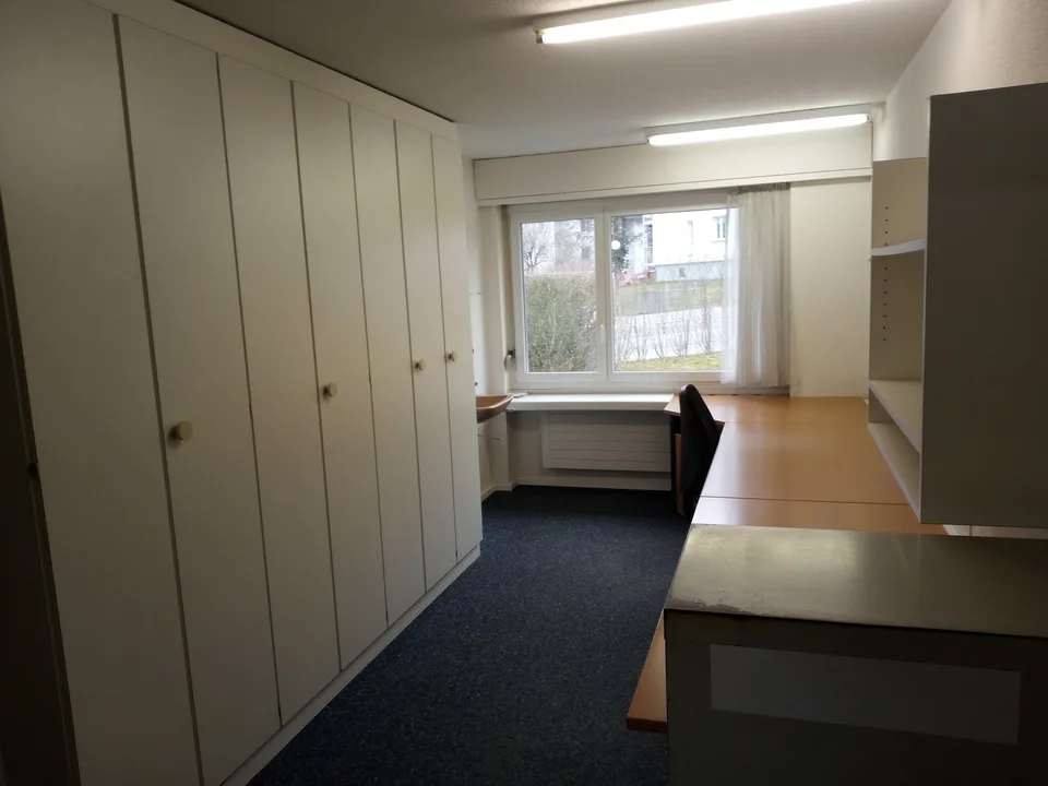 Büro/ Gewerberaum