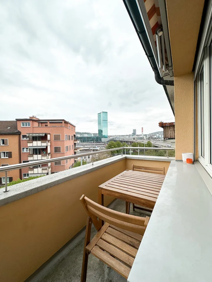 Charmante 2.5 Zimmer-Wohnung an zentraler Lage in Zürich zur Untermiete von November 26 bis November 27