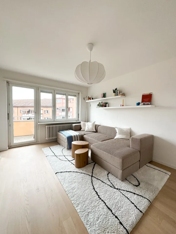Charmante 2.5 Zimmer-Wohnung an zentraler Lage in Zürich zur Untermiete von November 26 bis November 27