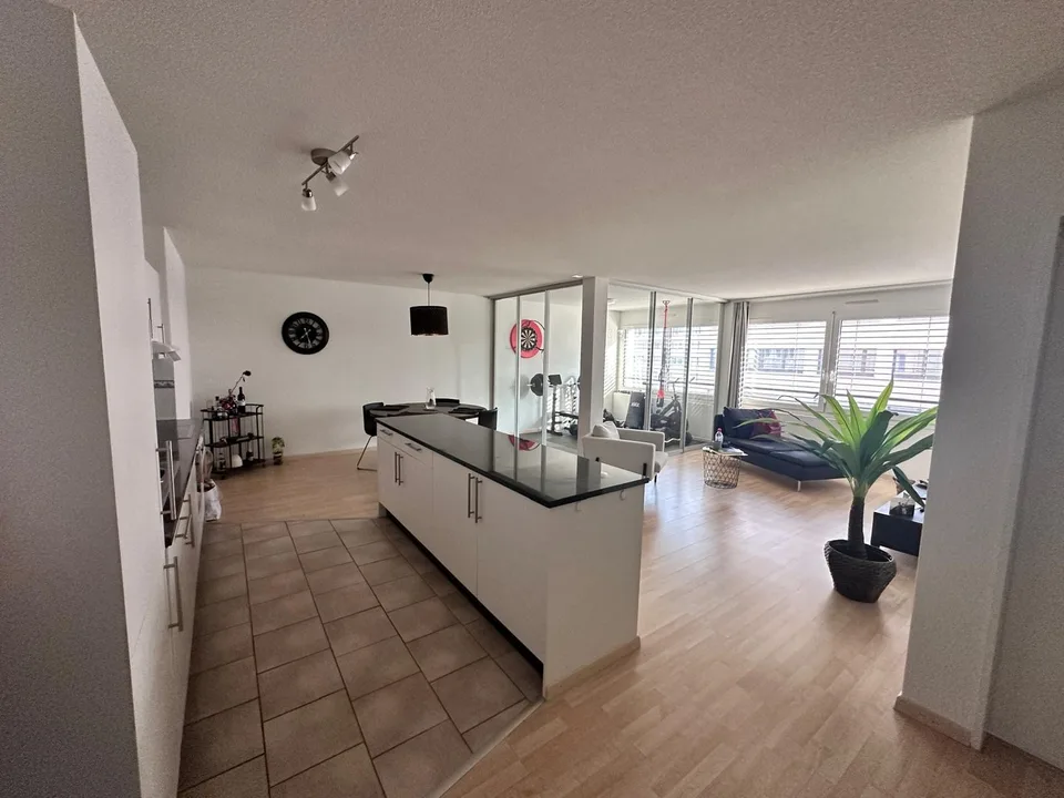 Vollmöbelierte Wohnung in Zürich