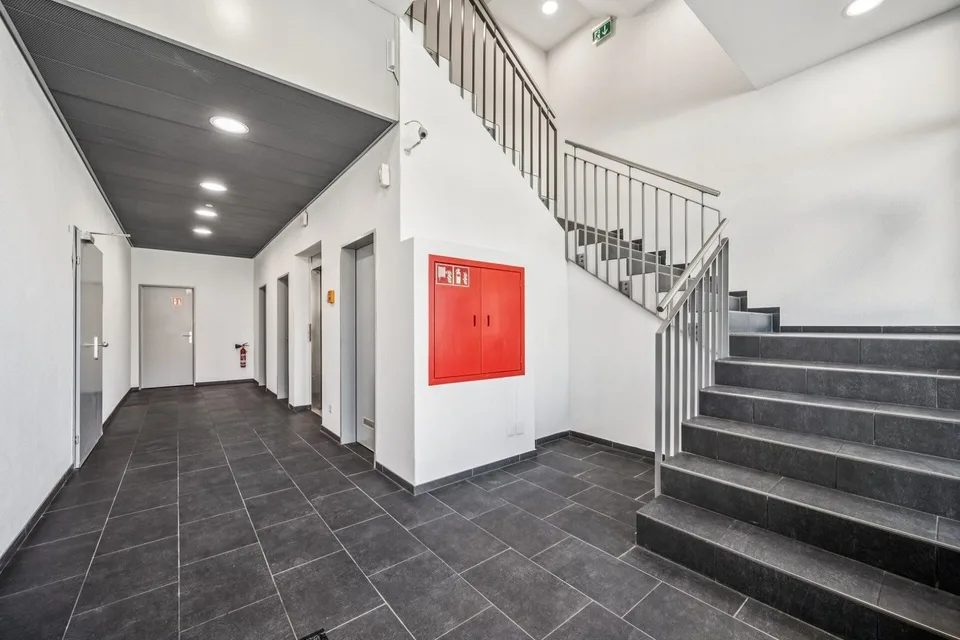Kleinbüro für Plug and Play Nutzung