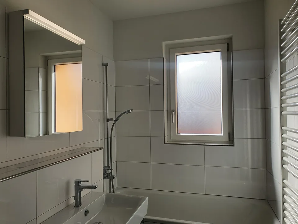 Helle 1-Zimmer-Wohnung mit sonnigem Balkon in Zürich