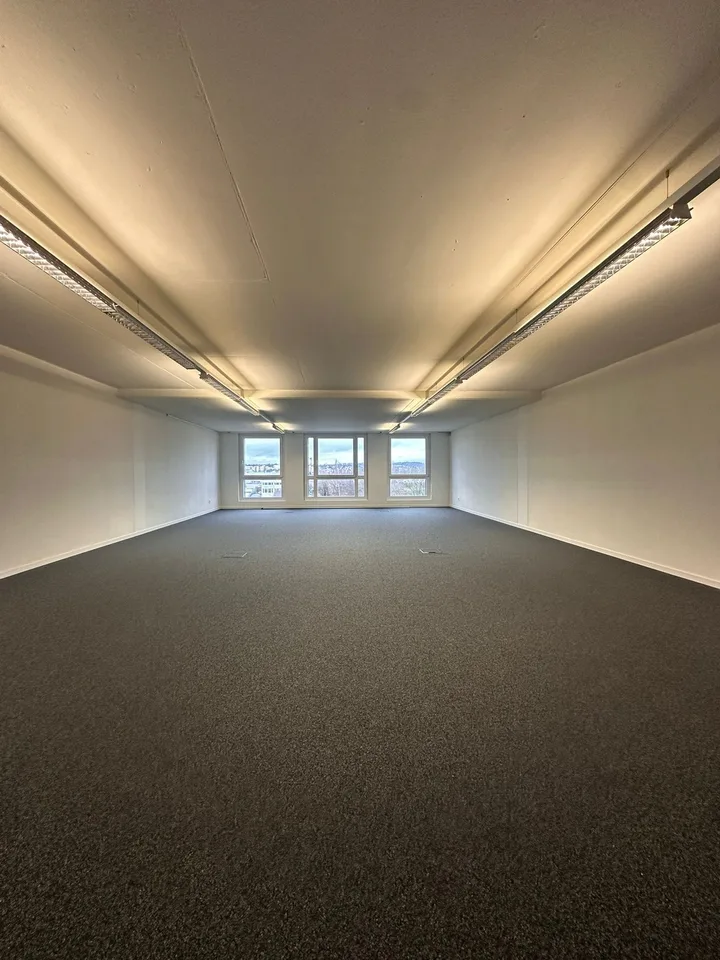 Bürofläche in Dietlikon zu vermieten