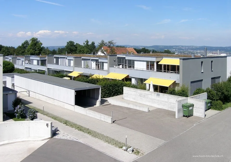 Gönnen Sie sich und Ihrem Auto einen Einstellplatz!