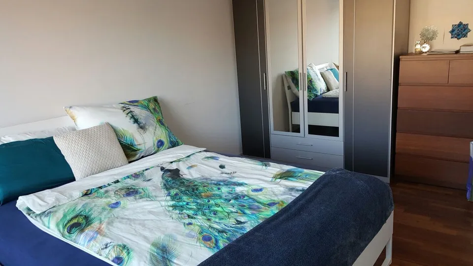 1 BEDROOM + BATHROOM AVAILABLE in WALLISELLEN from 1st Sept 2026