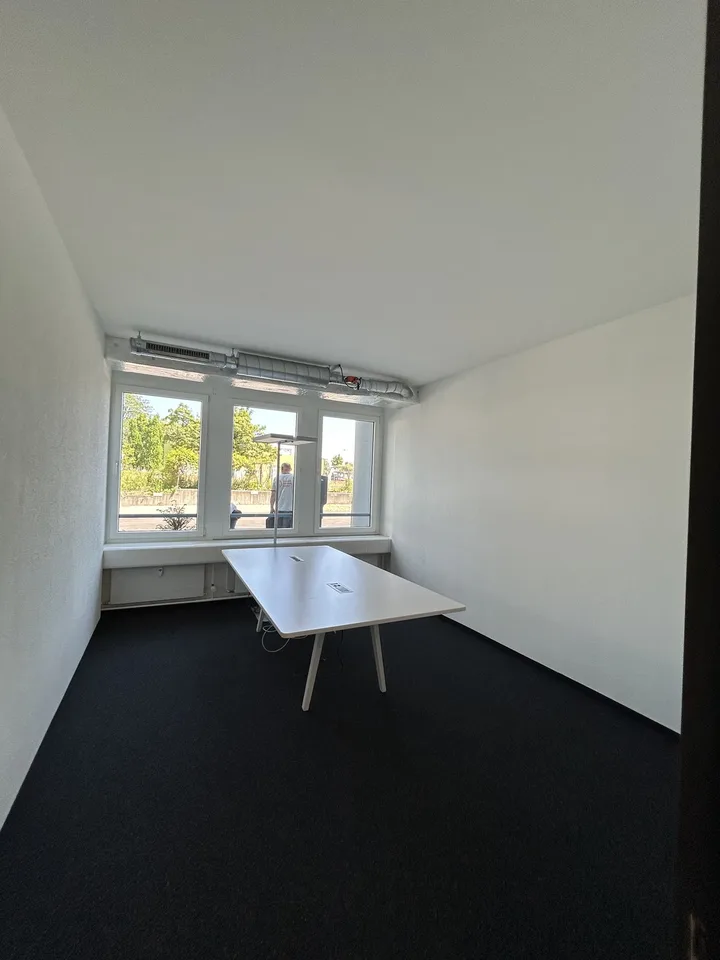 Vollausgebautes und möbliertes Büro in Wallisellen zu vermieten