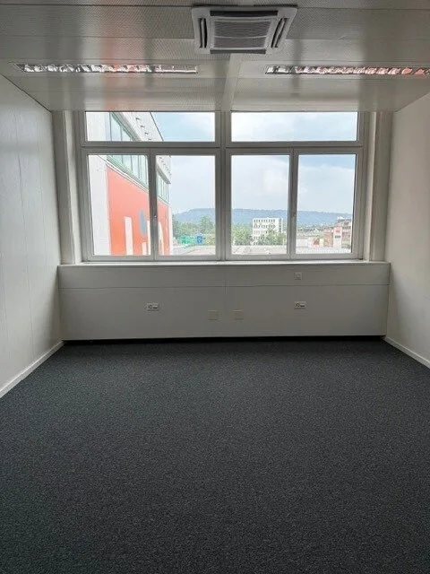 Büroräumlichkeit in Bestlage zu vermieten