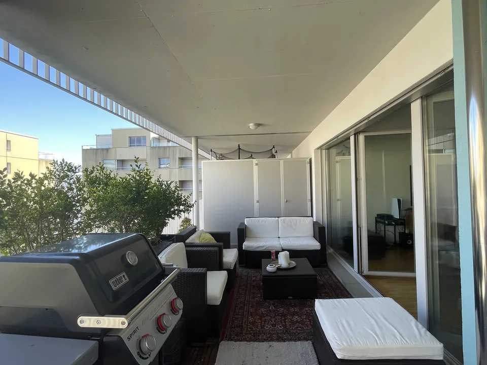 Befristet: Möblierte 3.5-Zimmer-Wohnung im Glattpark (Aug–Okt)