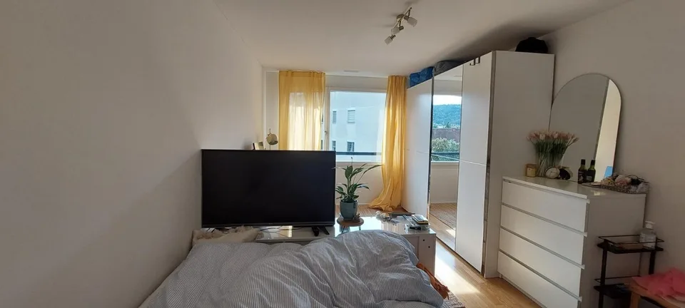WG Zimmer in Oerlikon für 1 Person