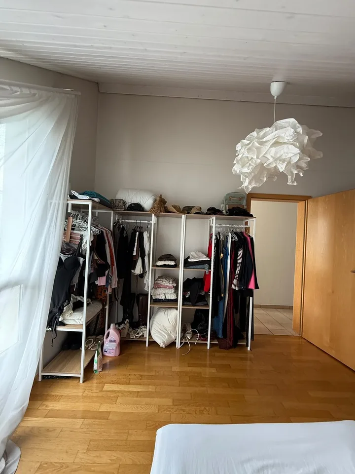 Zimmer in schoener Maisonette-Wohnung zu vermieten
