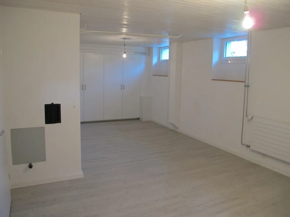 Bastelraum / Hobbyraum, Atelier, Lager, Archiv