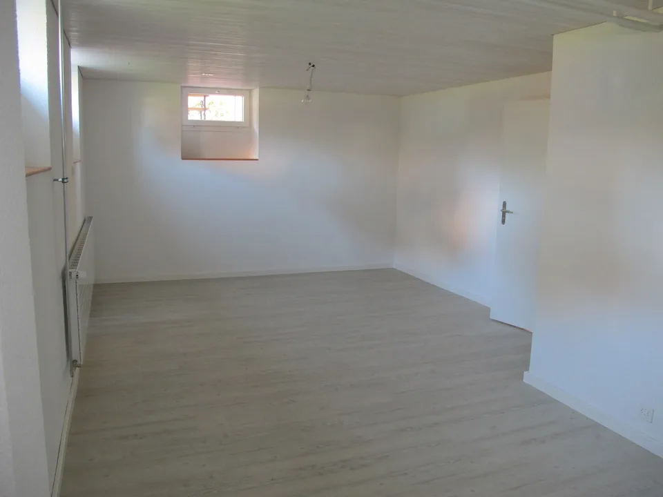 Bastelraum / Hobbyraum, Atelier, Lager, Archiv