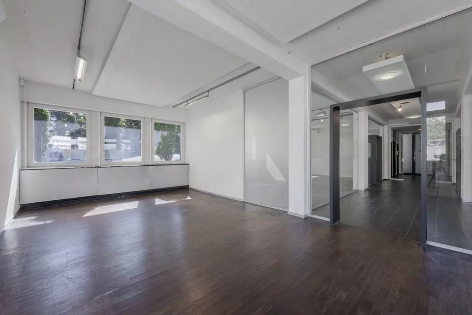 Repräsentative Büro- & Ausstellungsfläche mit unschlagbaren Vorzügen – photo 6 sur 11