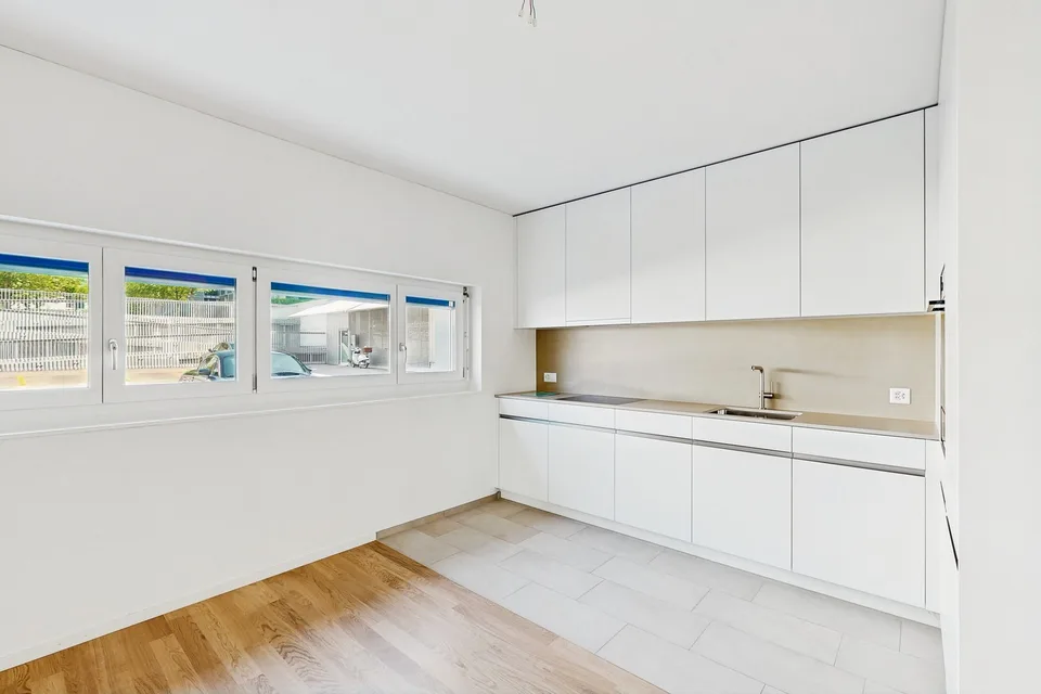 Moderne 2.5-Zimmer-Wohnung in Zürich-Schwamendingen zu vermieten!