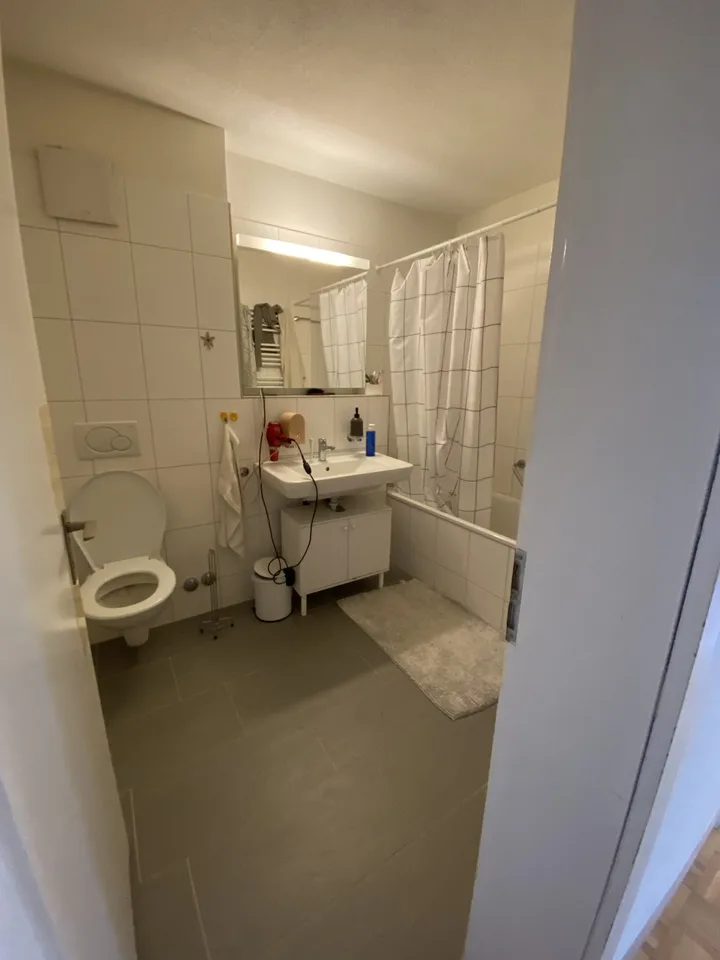 WG-Zimmer zu vermieten in Glattbrugg